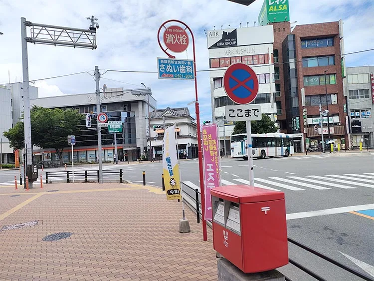 4.交差点を左折して直進