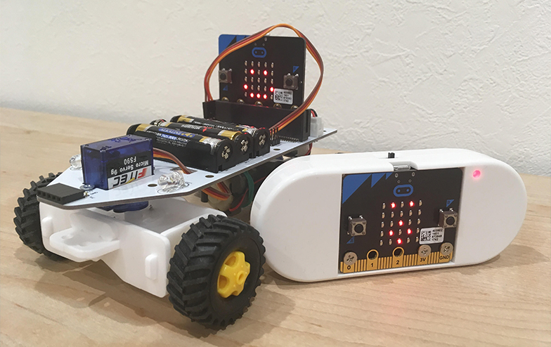 「micro:bit」でラジコンを作ってみよう。